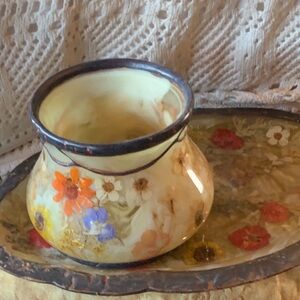 Vintage bathroom vanity set